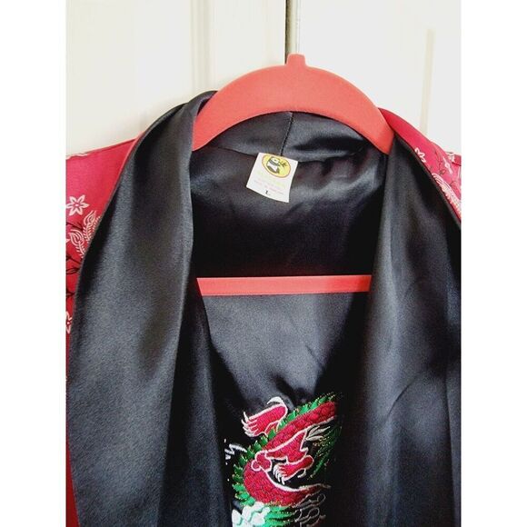 Misaka L Reversible Robe Unisex Sateen Red Black‎ Dragon Asian Vintage W/Sash - Picture 11 of 14
